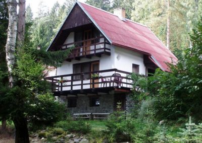 Chata LIPNO 21-Karlovy Dvory | až 6 osob, prostorná chata za příjemnou cenu